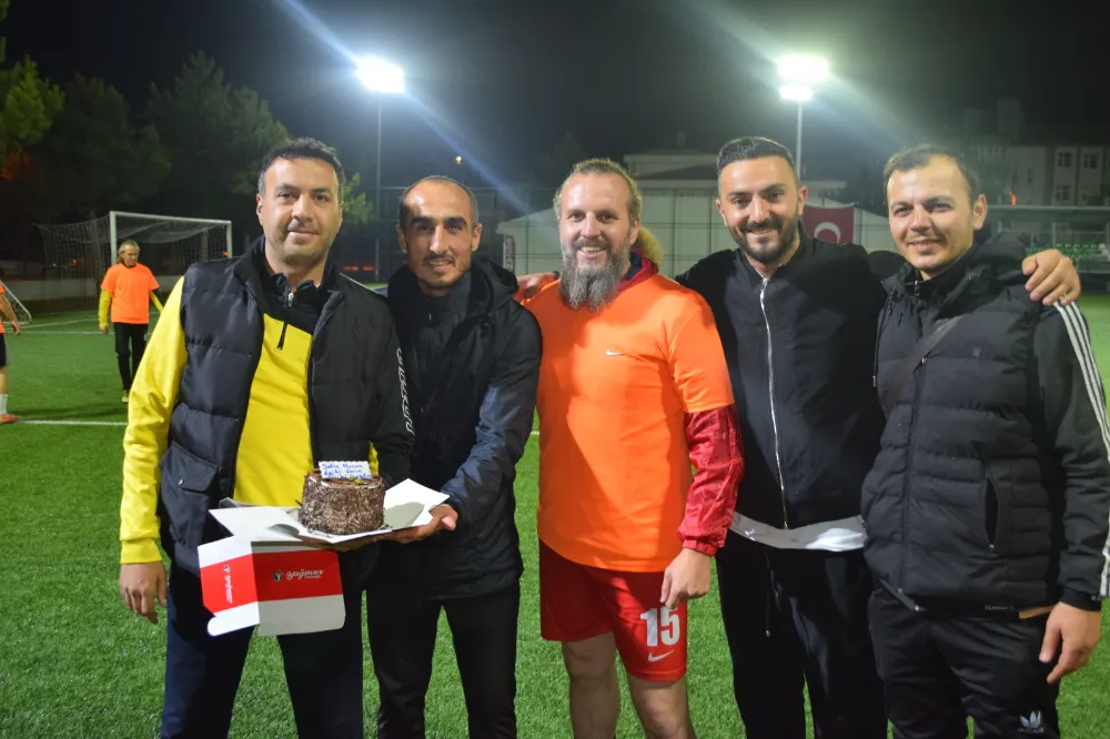 ÖZBEKSPOR’DA GÜZEL ŞEYLER OLUYOR
